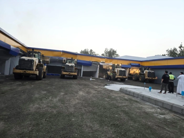 صحيفة المرصد – بالصور: إزالة تعديات على أرض حكومية بمساحة تتجاوز 74 ألف متر مربع بحي الأجواد صحيفة المرصد - بالصور: إزالة تعديات على أرض حكومية بمساحة تتجاوز 74 ألف متر مربع بحي الأجواد