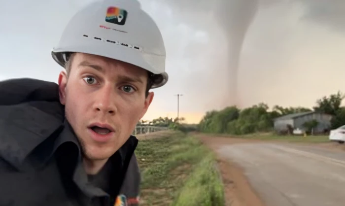 صحيفة المرصد - بسبب الطقس.. محلل أمريكي يتحول إلى ترند في الخليج