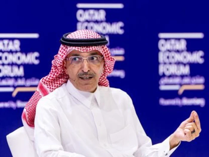 صحيفة المرصد - ليس النفط.. وزير المالية يكشف عن القطاعات الأكثر تضرراً من الأزمات العالمية وتأثيرها على نمو الاقتصاد