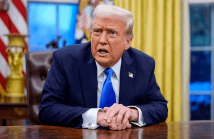 صحيفة المرصد - ‏ترامب يعلن عن اجتماع طارئ اليوم الساعة 6:30 مساءً بتوقيت شرق أمريكا