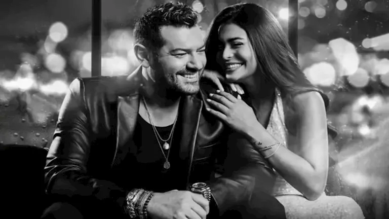 بعد بيان مصر للطيران بشأن المشاهد الجريئة في فيلم السلم والتعبان.. ردو