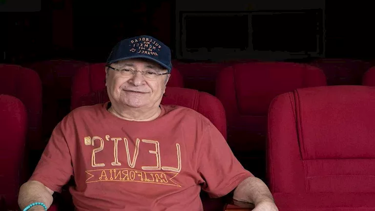 عودة مسرحية “ابن الأصول” بعد التأجيل بسبب سوء الأحوال الجوية عودة مسرحية "ابن الأصول" بعد التأجيل بسبب سوء الأحوال الجوية