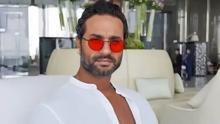 بعد تجاهل اسمه.. مؤلف “سبونج بوب” يوجه رسالة حادة إلى كريم فهمي بعد تجاهل اسمه.. مؤلف "سبونج بوب" يوجه رسالة حادة إلى كريم فهمي