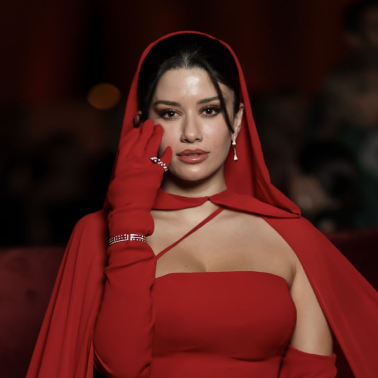 سينتيا خليفة سينتيا خليفة