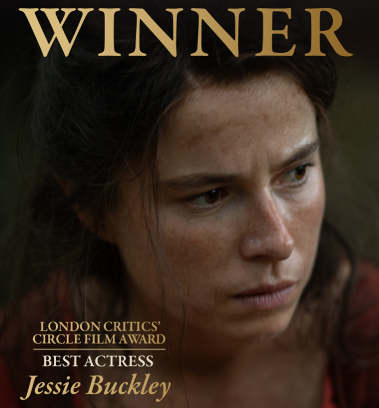 النجمة الأيرلندية جيسي باكلي