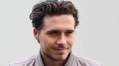 بروكلين بيكهام يتجاهل والدته في عيد الأم… وما فعله مفاجئ! بروكلين بيكهام يتجاهل والدته في عيد الأم... وما فعله مفاجئ!