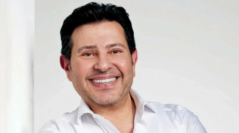 مدير أعمال هاني شاكر يكشف لـ«عكاظ» تفاصيل أزمته الصحية - أخبار السعودية