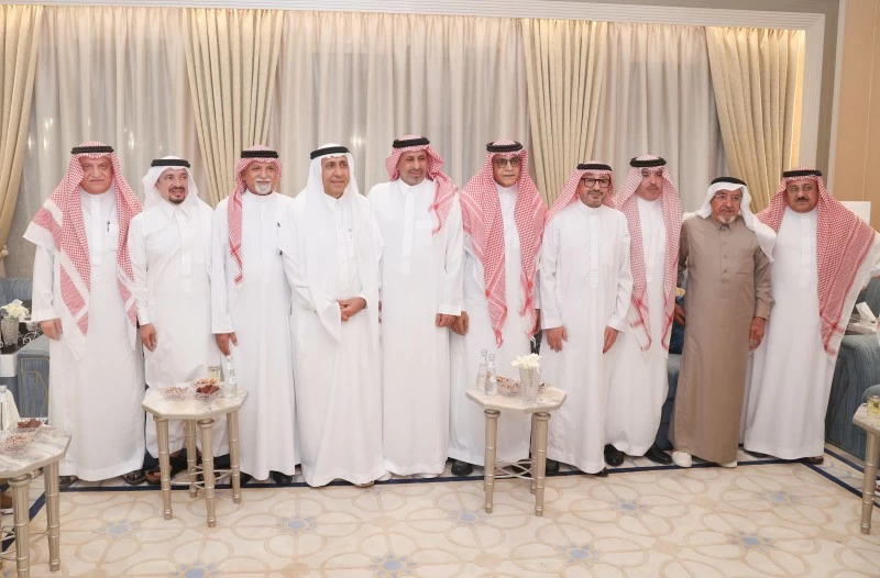 ​«سحور السعدي» يحتفي بـ عبدالله صالح كامل وطارق فقيه - أخبار السعودية