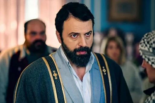 بعد ضجة «مولانا».. تيم حسن يقترب من تجسيد شخصية رفيق الحريري - أخبار السعودية