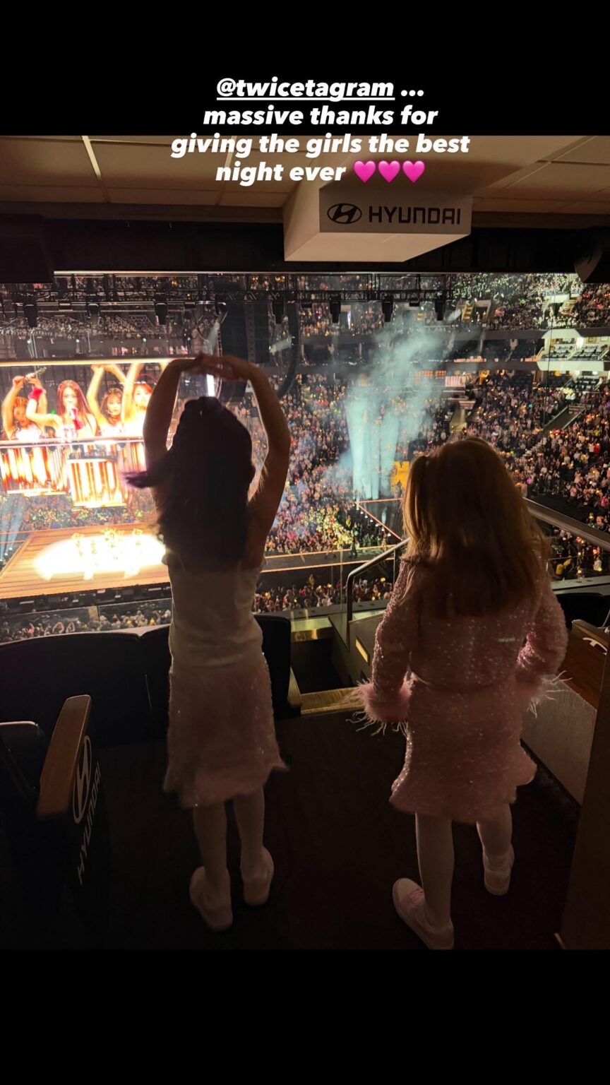 260305 - تحديث زين مالك على الانستقرام - @twicetagram... شكرًا جزيلاً على منح الفتيات أفضل ليلة على الإطلاق 🩷🩷🩷