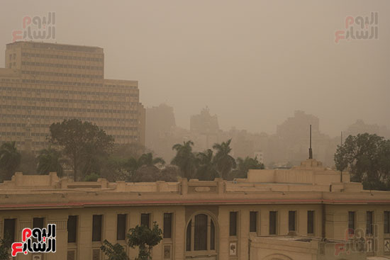 رياح مصحوبة بالأتربة (2)