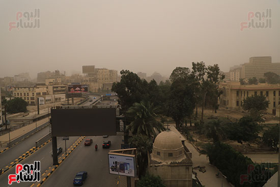 عاصفة ترابية أول أيام عيد الفطر (2)