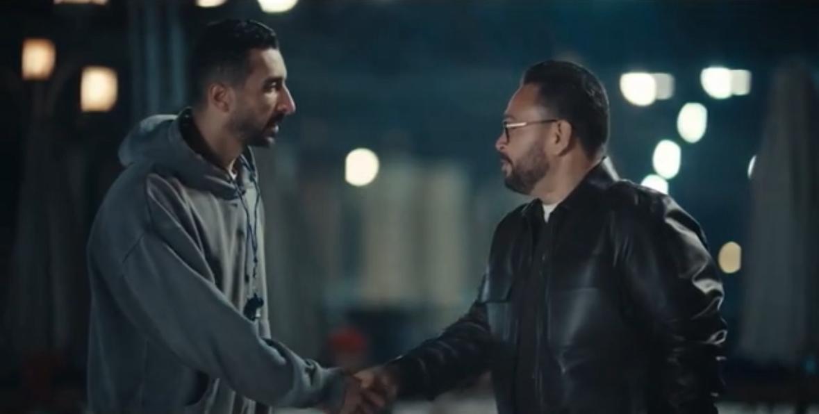 تعارف حسن حفني وأحمد رزق يتسبب في غرق ابنه.. مسلسل اللون الأزرق الحلقة 6 (1)