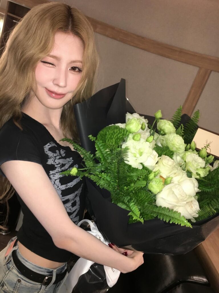 260308 تحديث مييون على الانستقرام