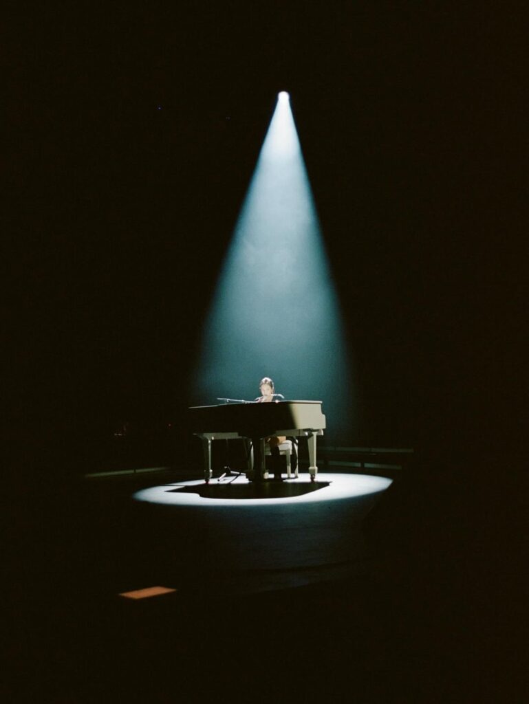 260308 تحديث جيني على الانستغرام