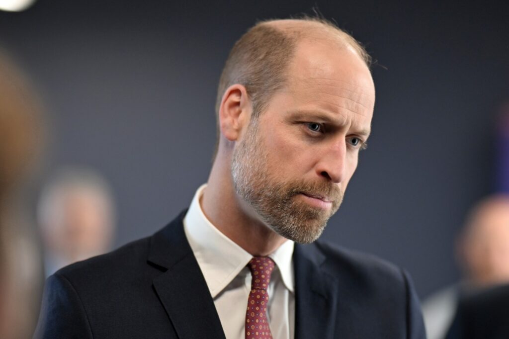 الأمير ويليام يشارك الأميرة آن وصوفي دوقة إدنبرة في تأبين وصيفة الأميرة آن الراحلة