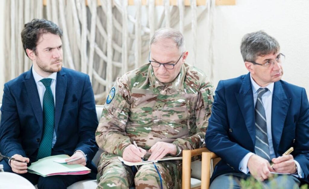 رئيس الدولة يبحث ووزيرة القوات المسلحة الفرنسية التنسيق الدفاعي المشترك