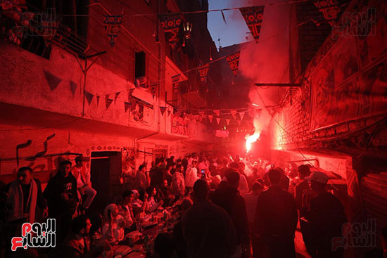 إشعال الشماريخ