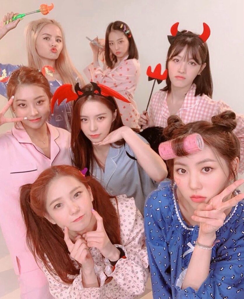 ذكرى سنوية 11 سعيدة لـ CLC!