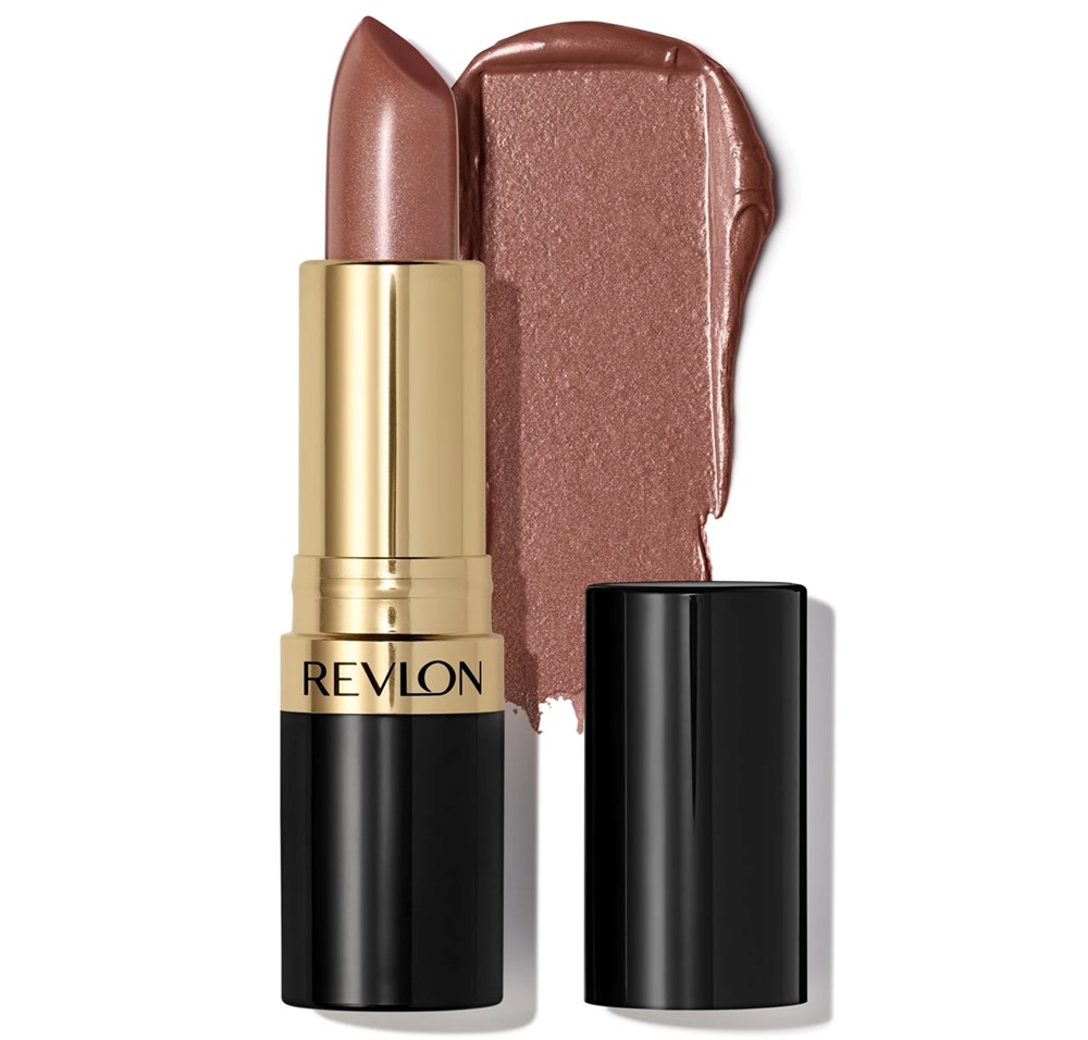 الشفاه الوردية المثلجة.. صيحة جديدة تسرق الأضواء هذا الموسم