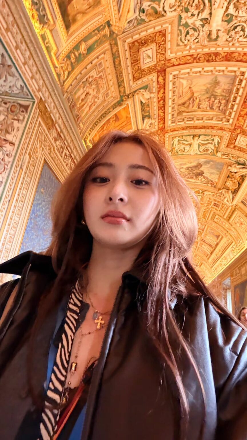 260303 تحديث قصص هوه يونجين على الانستقرام