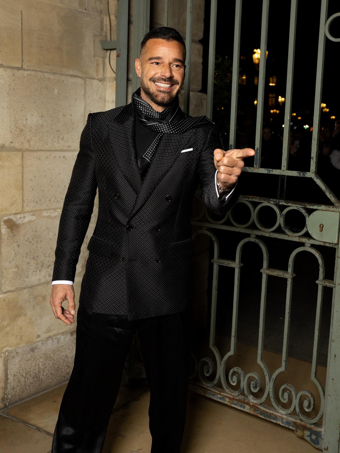 ريكي مارتن في عرض توم فورد (إنستغرام)