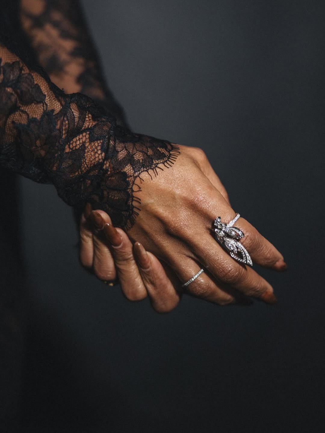 كيري واشنطن بمجوهرات ميسيكا (إنستغرام)