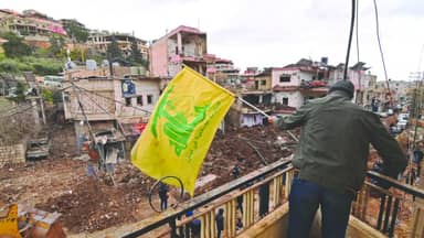 “الحزب” يفقد 350 عنصراً منذ بدء الحرب "الحزب" يفقد 350 عنصراً منذ بدء الحرب