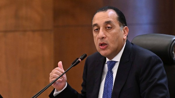 الإعلان عن زيادات جديدة ورفع الحد الأدنى.. الحكومة تعلن مفاجأة لـ4.5 مليون موظف قبل العيد