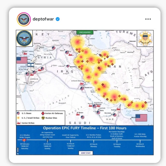 لقطة شاشة لمنشور على حساب وزارة الحرب الأمريكية على إنستغرام، عبارة عن خريطة توضح "أول 100 ساعة" من الحرب