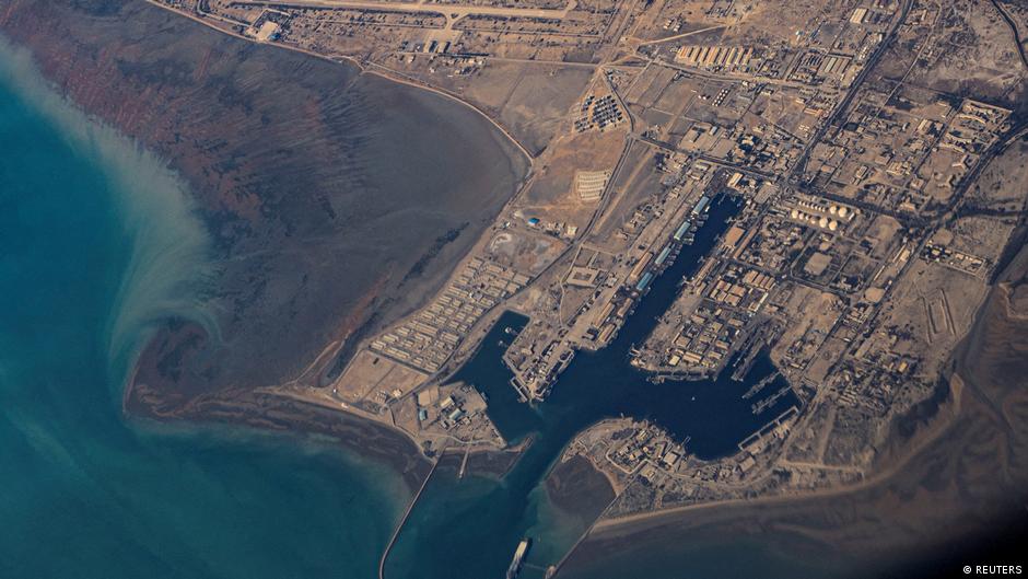 مضيق هرمز ـ ترامب يُمهل إيران 48 ساعة والأخيرة ترد