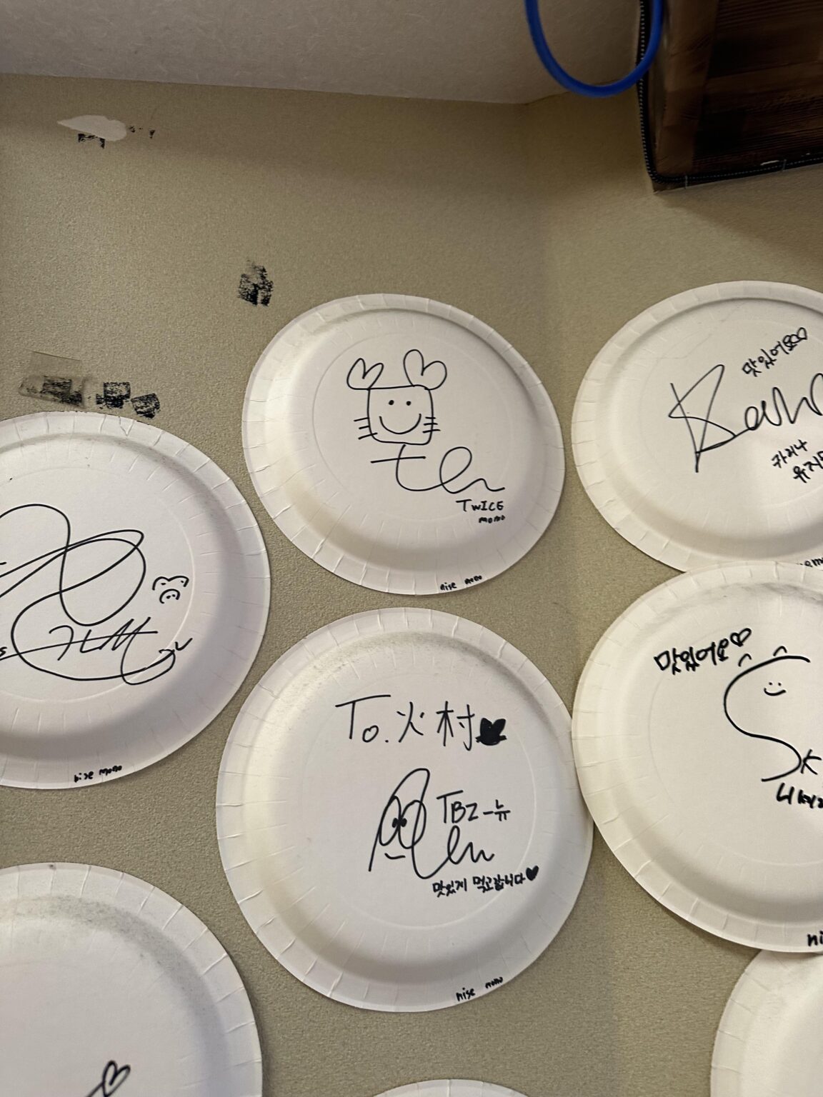 عندما يثيرك أي شيء متعلق بـ Twice: إصدار طوكيو