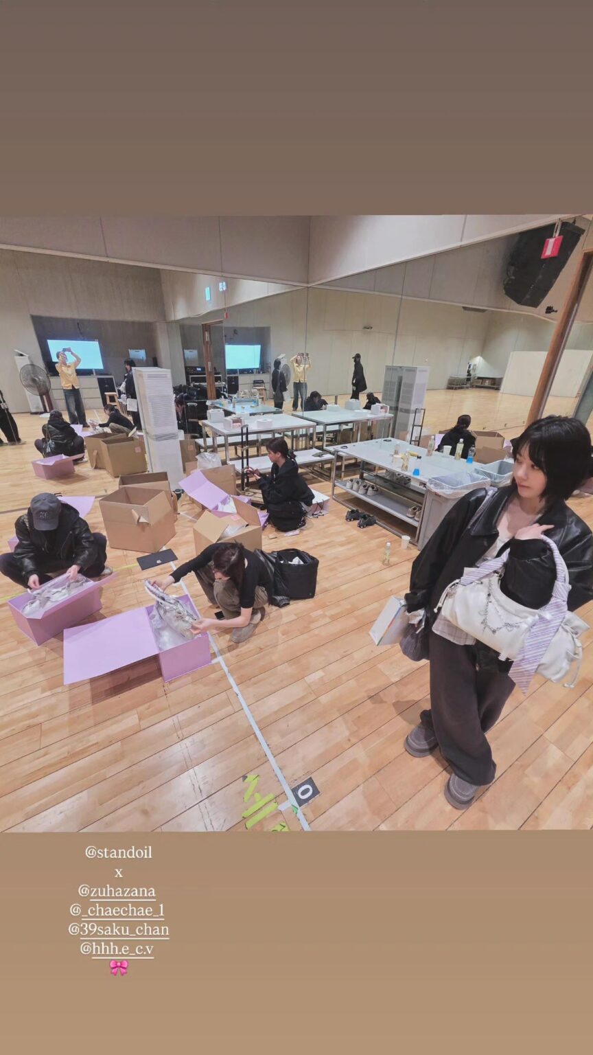 260320 تحديث قصة هوه يونجين على الانستقرام مع LE SSERAFIM