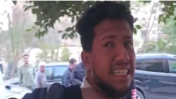 لحظة أذان المغرب.. الأمن يفحص فيديو بكاء عامل دليفري واستيلاء العميل علي الأوردر لحظة أذان المغرب.. الأمن يفحص فيديو بكاء عامل دليفري واستيلاء العميل علي الأوردر