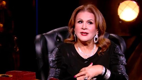 أحمد سعد اللي وداها المستشفى