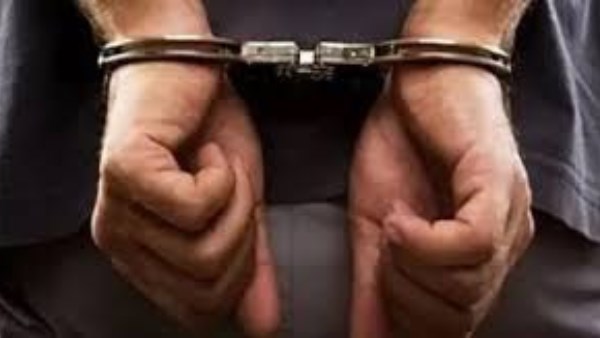 ضبط شقيق فنانة شابة بمخدرات وسلاح.. وقرار عاجل من النيابة