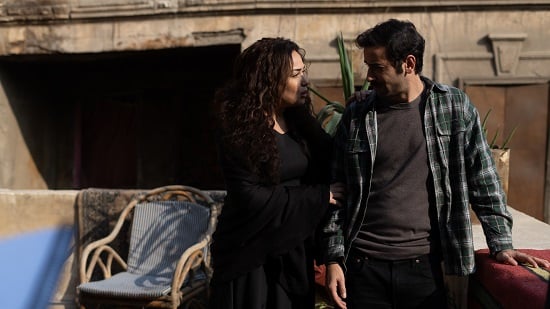 كريم قاسم برفقة هند صبري