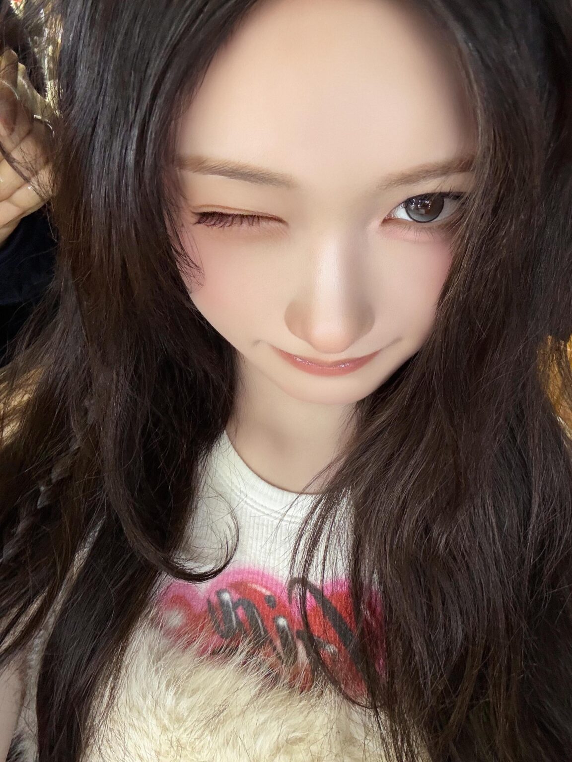 260303 تحديث الديسكورد الرسمي لـ IVE مع Leeseo