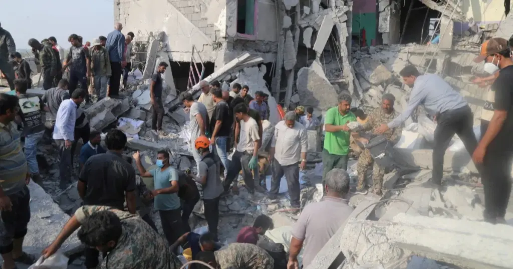 التلفزيون الرسمي الإيراني: اجتماع لمجلس القيادة المؤقت