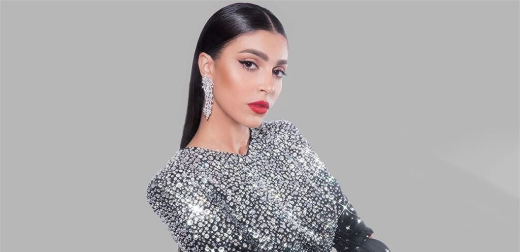 ياسمينا زيتون تشارك متابعيها لحظة عفوية من حياتها اليومية