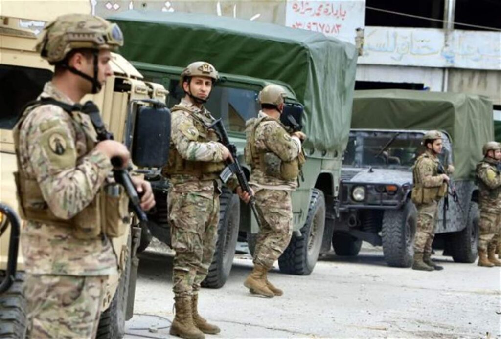 عن الحواجز وتوقيف مواطنين.. بيان للجيش اللبناني عن الحواجز وتوقيف مواطنين.. بيان للجيش اللبناني