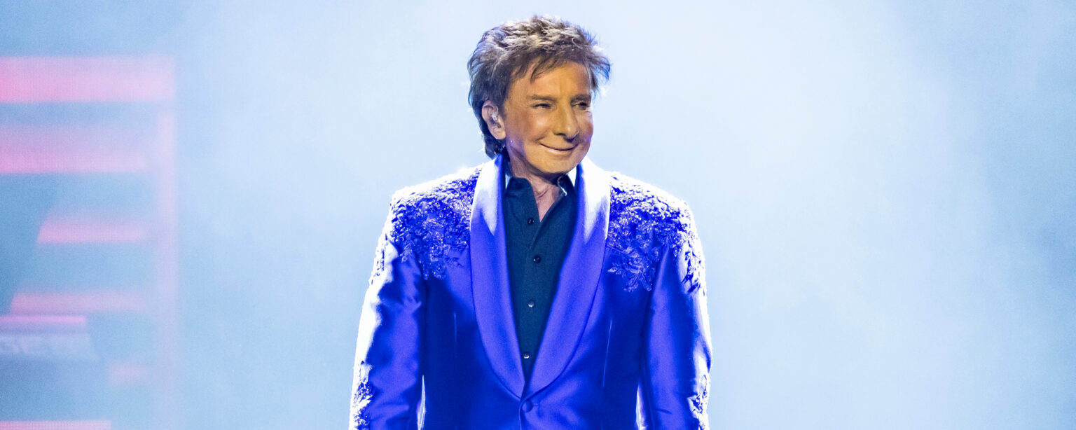 يتحدث “باري مانيلو” بصراحة عن تشخيصه بسرطان الرئة “الكابوس”.