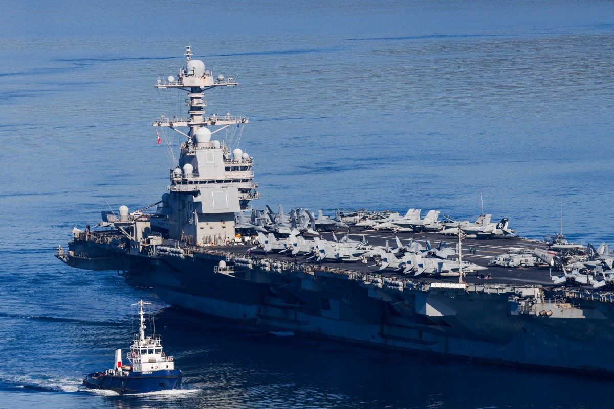 حاملة الطائرات الأميركية يو إس إس جيرالد آر فورد في طريقها من اليونان إلى إسرائيل (أ ف ب)