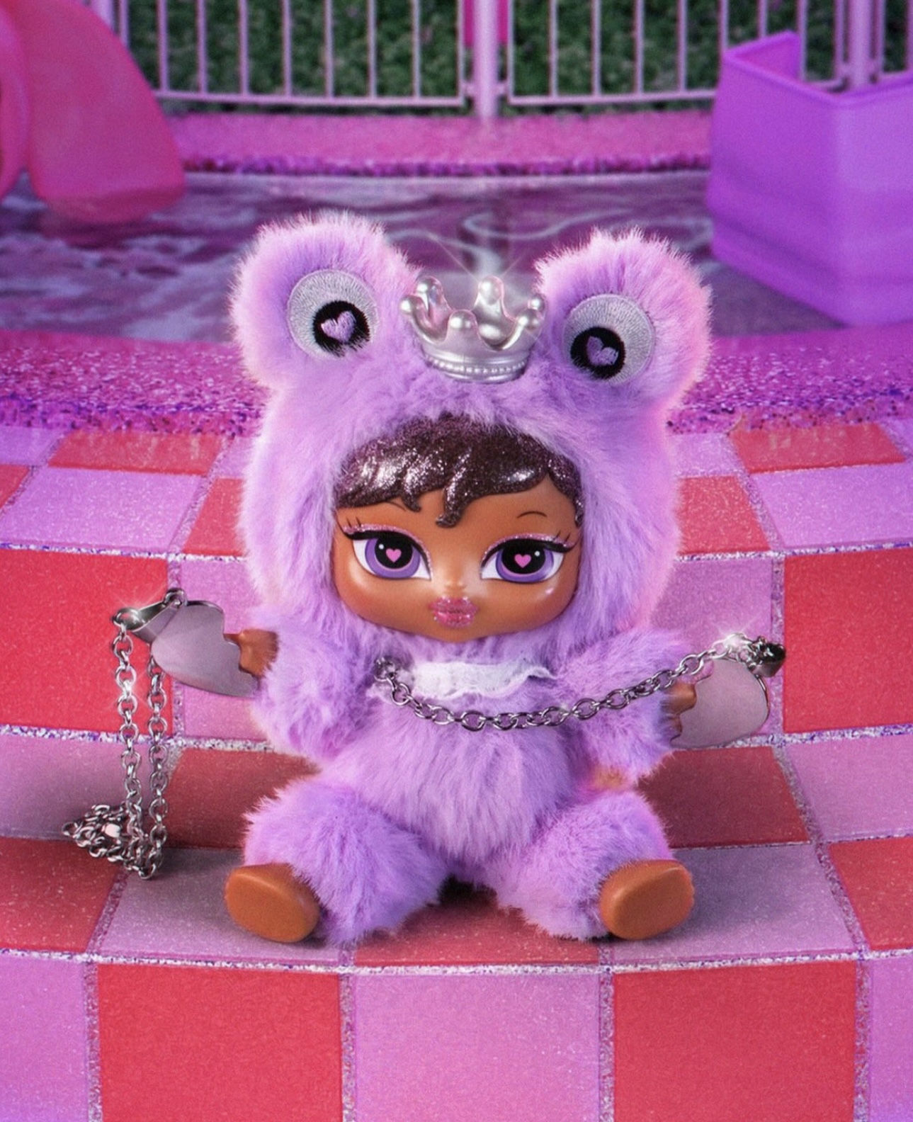 براتزيز أكسسوار الحقائب الجديد (إنستغرام)