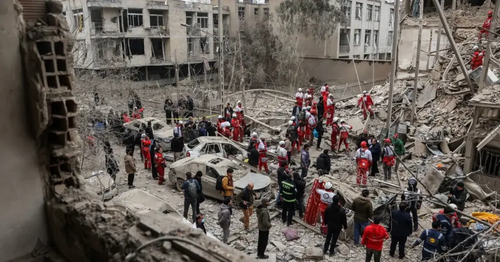 الجيش الإسرائيلي: إيران أطلقت صواريخ باتجاهنا - الشرق