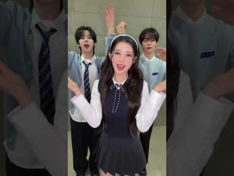 Hearts2Hearts A-NA مع ZEROBASEONE (ZB1) GYUVIN وTWS DOHOON – فظ! (تحدي الرقص) (260301) Hearts2Hearts A-NA مع ZEROBASEONE (ZB1) GYUVIN وTWS DOHOON - فظ! (تحدي الرقص) (260301)