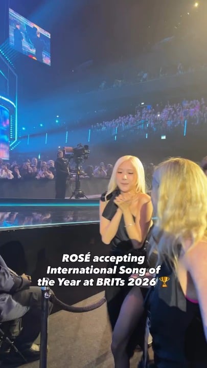 260302 تحديث IG البريطاني مع روزي