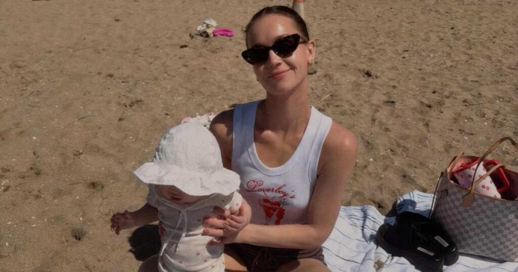 ميكايلا من زوجات المورمون توثق “الهروب” بعد دراما تايلور