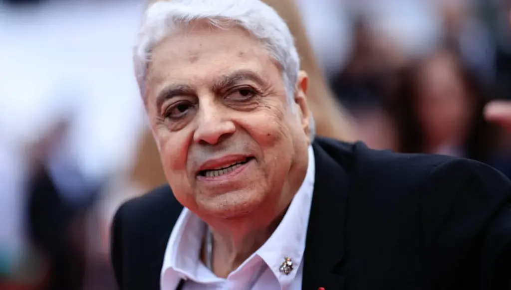 إنريكو ماسياس يُغني ‘بيروت’ بعد 63 عاماً على كتابتها (فيديو) إنريكو ماسياس يُغني 'بيروت' بعد 63 عاماً على كتابتها (فيديو)