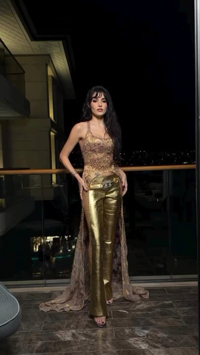 Hande Erçel Hande Erçel